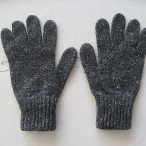 드레익스 / Made In Scotland Grey Wool Knitted Gloves / Free