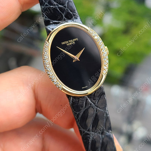 [정품] 파텍필립 골든 엘립스 블랙 오닉스 다이아몬드 여성용 미사용 소장품 (Patek Philippe Golden Ellipse Onyx Lady)