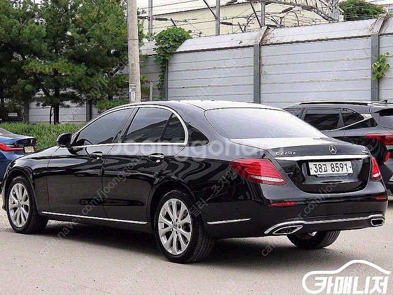 [벤츠]E-클래스 W213 E220d 4MATIC 익스...--3