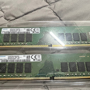 삼성 DDR4 RAM 16GB (m378a2k43cb1) x2 팝니다.