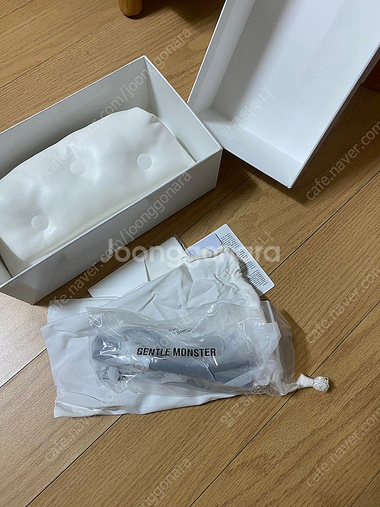 마르지엘라x젠틀몬스터 mm112-001블랙 미사용 새상...--5