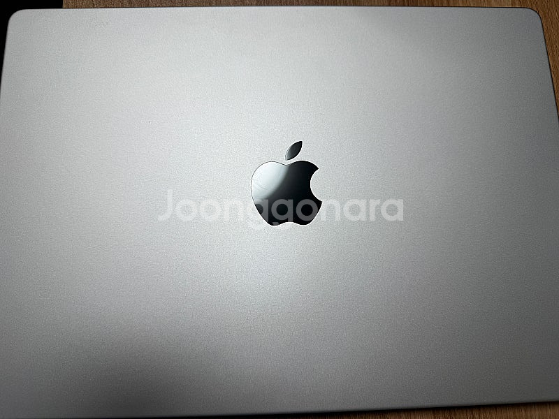 M1 맥북프로 14인치 32램 8TB 팝니다--0
