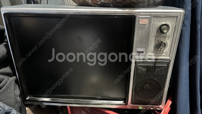 매장 인테리어용 빈티지TV + 카메라 세트 팝니다.--0