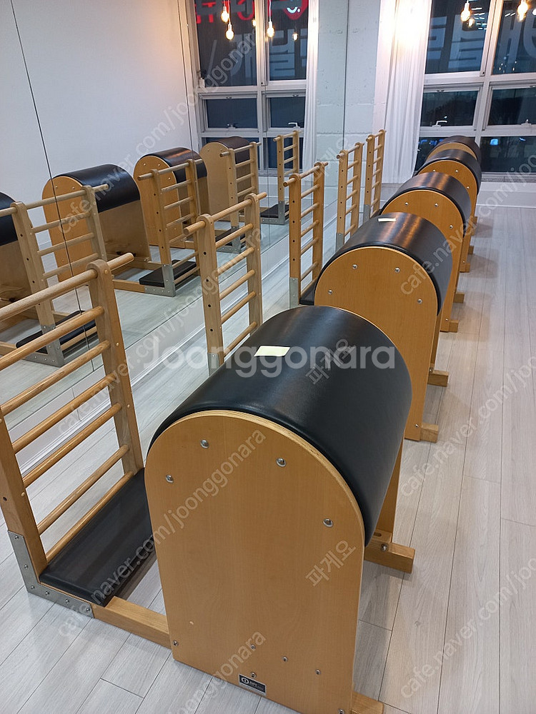 필라테스 대기구 일괄판매합니다.--0