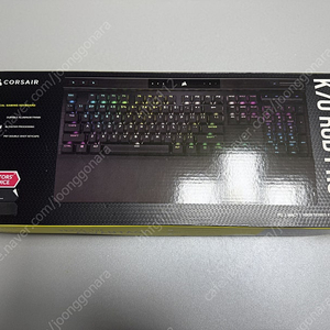 커세어 K70 RGB PRO 갈축 팝니다