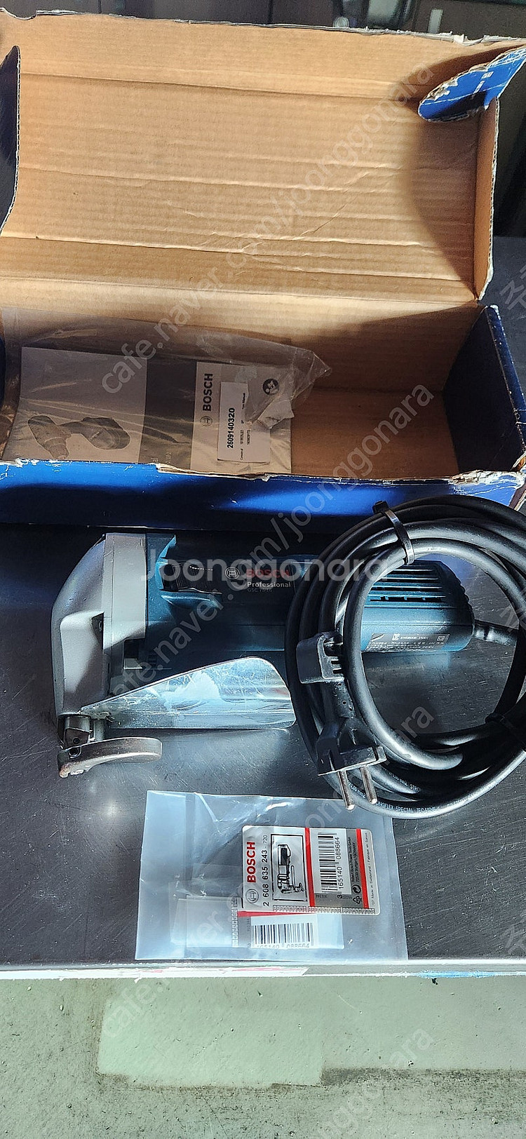 보쉬 쉐어 금속 절단가위GSC 75-16 판매합니다.--0