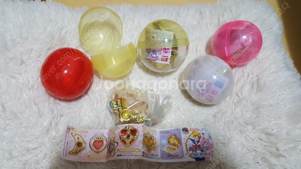세일러문,카드캡터체리 가챠 미개봉 팝니다.--3