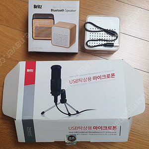 (거의 새 것!!)BRITZ USB 탁상용 마이크 / 블루투스 스피커