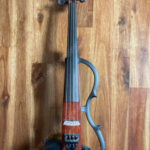 Yamaha Silent Violin(Viola Scale) Model SV-110V