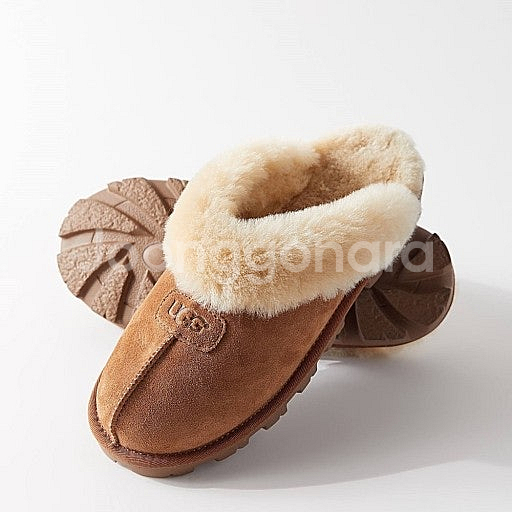 미국 어그 코케트 슬리퍼&이어머프 (2개 일괄) UGG 체스트넛 귀마개 슬리퍼 직거래 가능--1