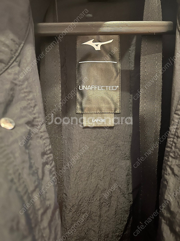 미즈노 x 언어팩티드 윈드 자켓--0
