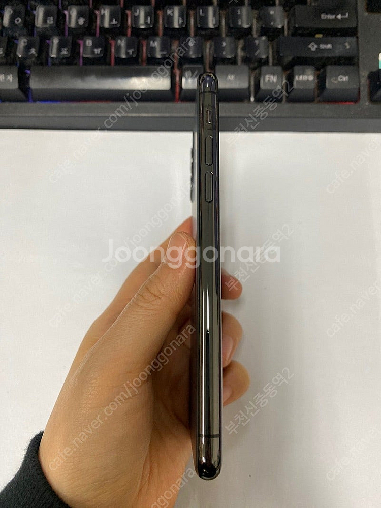 196946 아이폰11프로 그래파이트 외관깔끔 64GB...--4