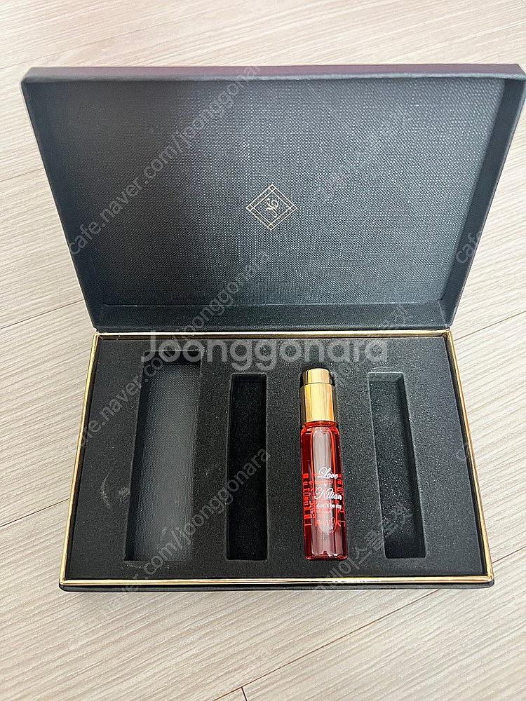킬리안 캔스탑러빙유 돈비샤이 리한나향수--0