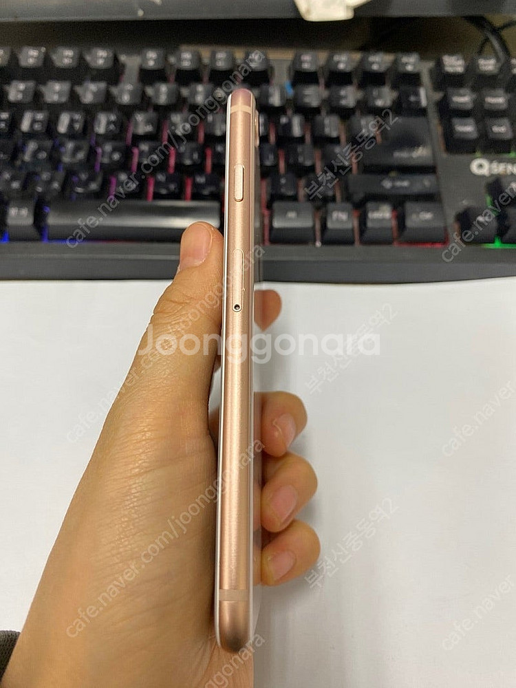 033293 아이폰8 로즈골드 AA급 64GB 무잔상 배터리성능100% 인스타 16만 부천--5