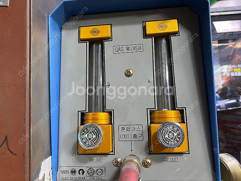 co2 용접기 팝니다. cebora mig 203c--3