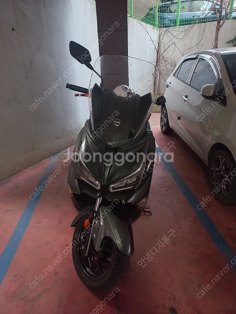 조이맥스z+ 125cc 팝니다.--4