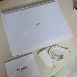 LG gram 16인치 노트북 팝니다.(13세대 i5 16G 256GB)