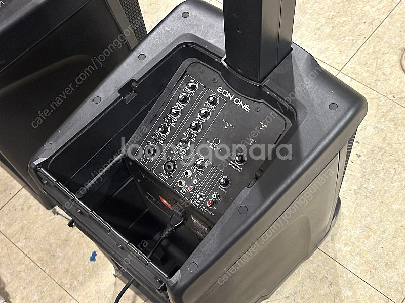 JBL EON ONE 버스킹 앰프 스피커 라인어레이--4