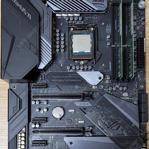 i9-9900K 32GB Z390 HERO