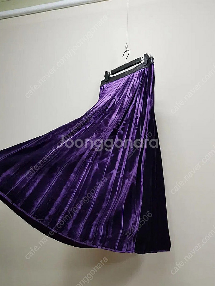 산드로 20fw 벨벳 롱 스커트 S사이즈--3