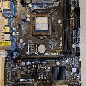 ASRock B85M-HDS 메인보드랑 4130 CPU