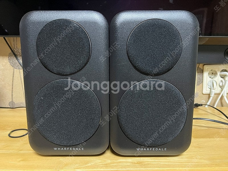 와피데일 D310 북쉘프 스피커--1