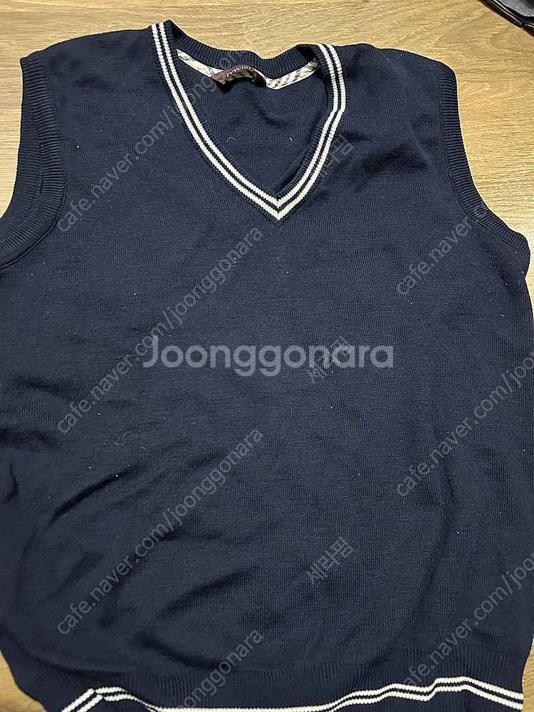 교복 짧치 팔아용--0