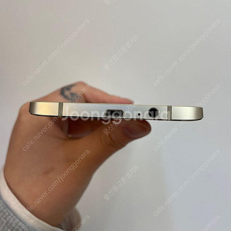 61883 갤럭시A8 (A800) 골드 32GB 판매합...--4