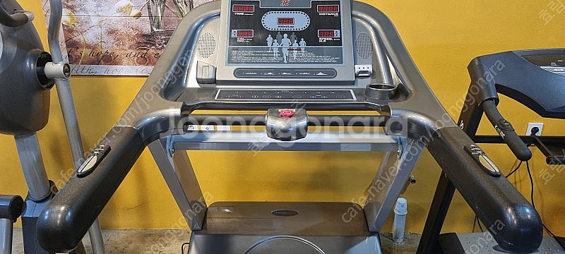 클럽용 런닝머신--1
