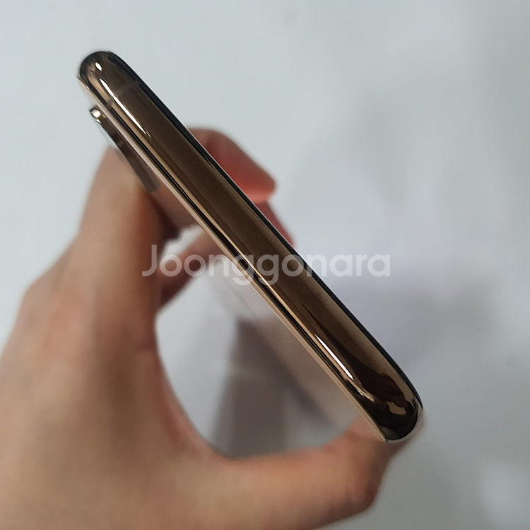 아이폰 Xs Max 256GB A급 정상해지 33만--2