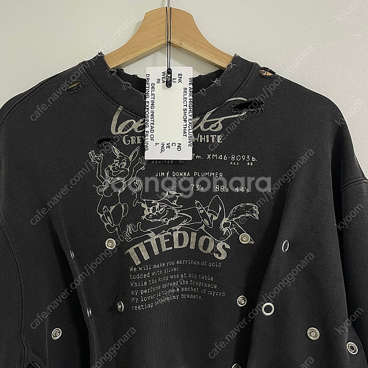 로레일즈 워싱 크롭 맨투맨--1