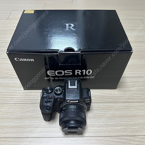 캐논 정품 EOS R10 미러리스 18-45mm 번들킷 판매합니다.