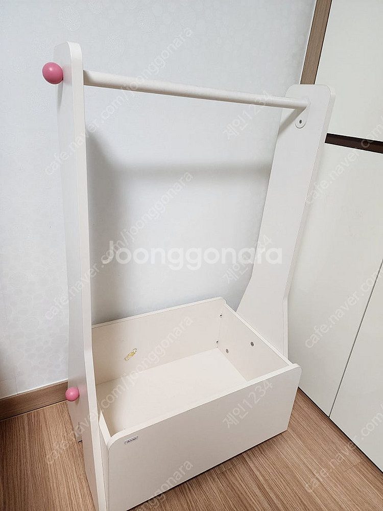 일룸 키즈 행거 옷걸이--0
