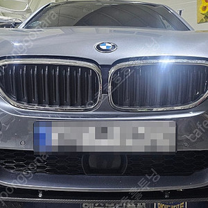 BMW G30 5시리즈 M스포츠 패키지 전기형 전용 프론트 립(유광블랙,카본수전사)