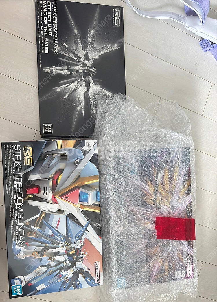 미조립) Rg스리덤(델피데칼포함)+ 천공의 날개(야간하자) + hg 마리덤--0