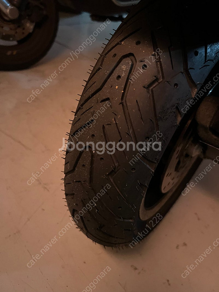 베스파 gts300 슈퍼스포츠--7