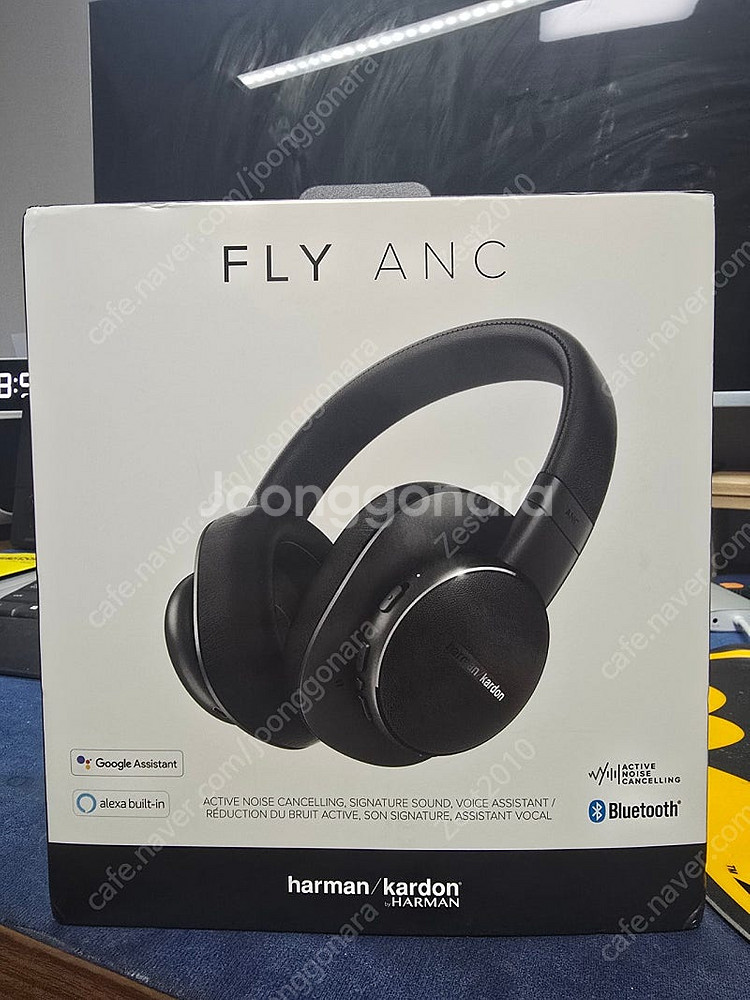 하만카돈 FLY ANC 입니다.--0