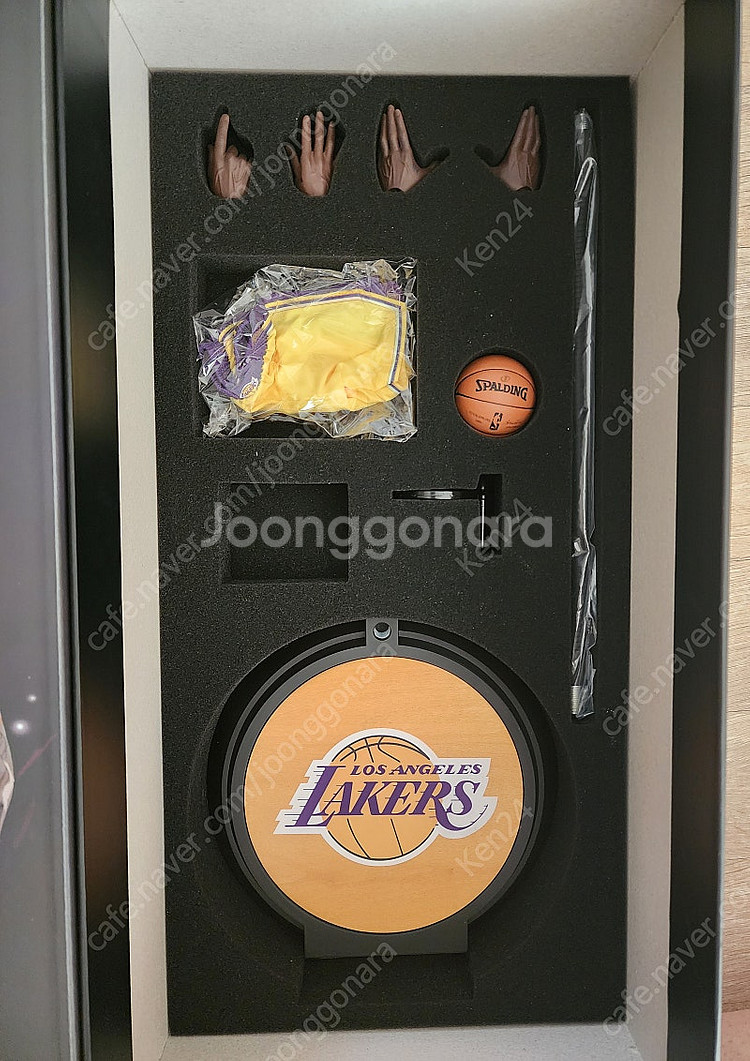 엔터베이NBA 르브론 제임스(레이커스) 판매합니다--4