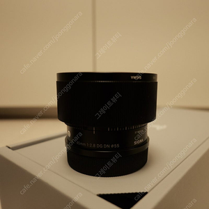 시그마 45mm f2.8 DG DN (L마운트) 판매합니다.