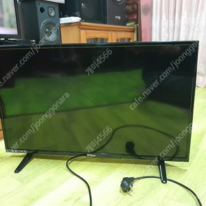 중고 티베라 32인치 led TV 겸 모니터 ( tvs-321.리모컨x) 39000원