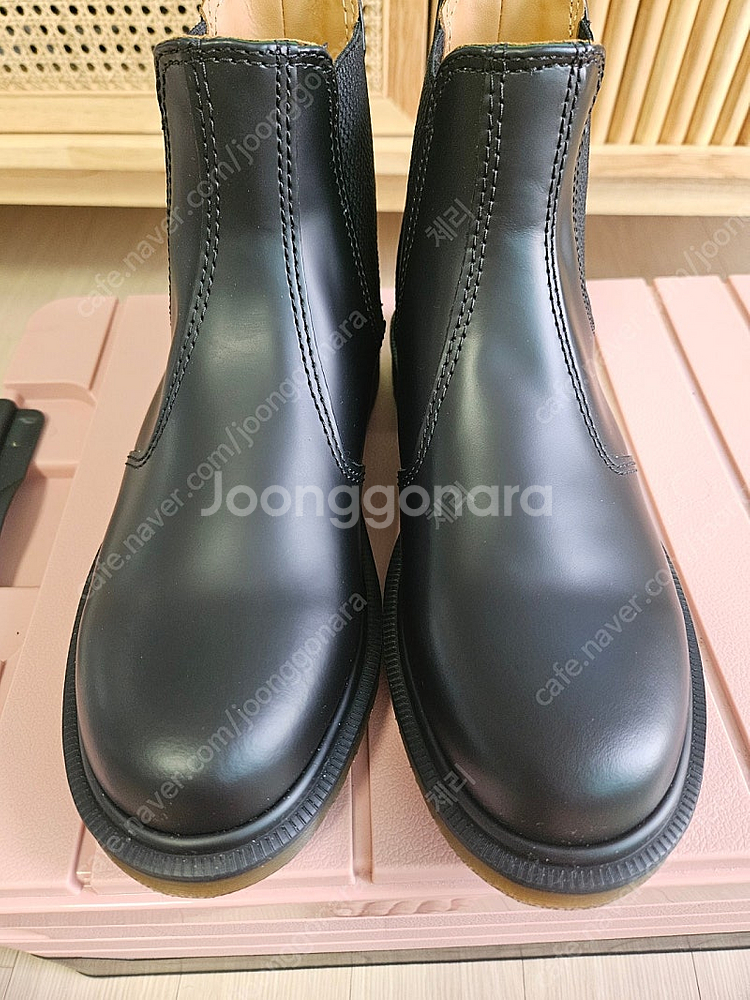 닥터마틴 첼시 스무스 2976/230mm(uk4)--0