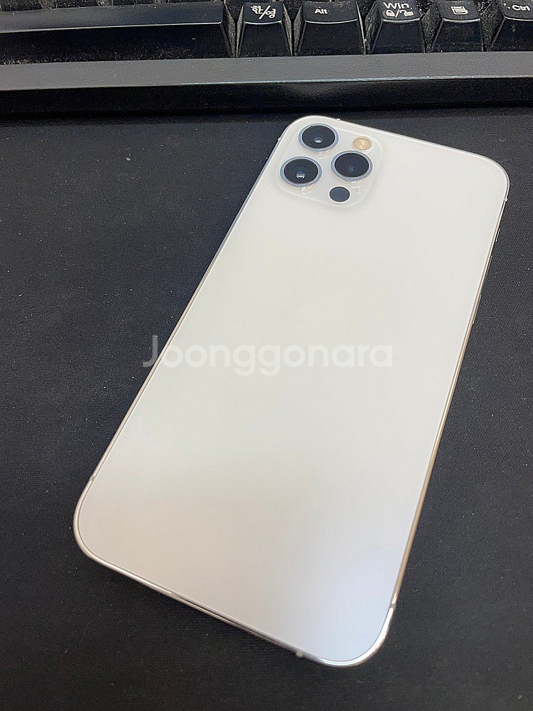 아이폰12프로 실버 128GB 상태좋은 중고41만팝니다...--0