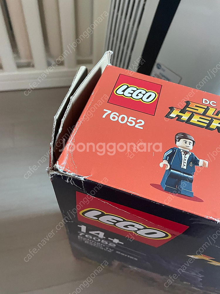 76052 슈퍼히어로 배트케이브 팝니다.--2