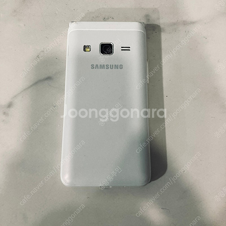 갤럭시 폴더2 화이트 32G 무잔상 깔끔한기기 4만5천...--1