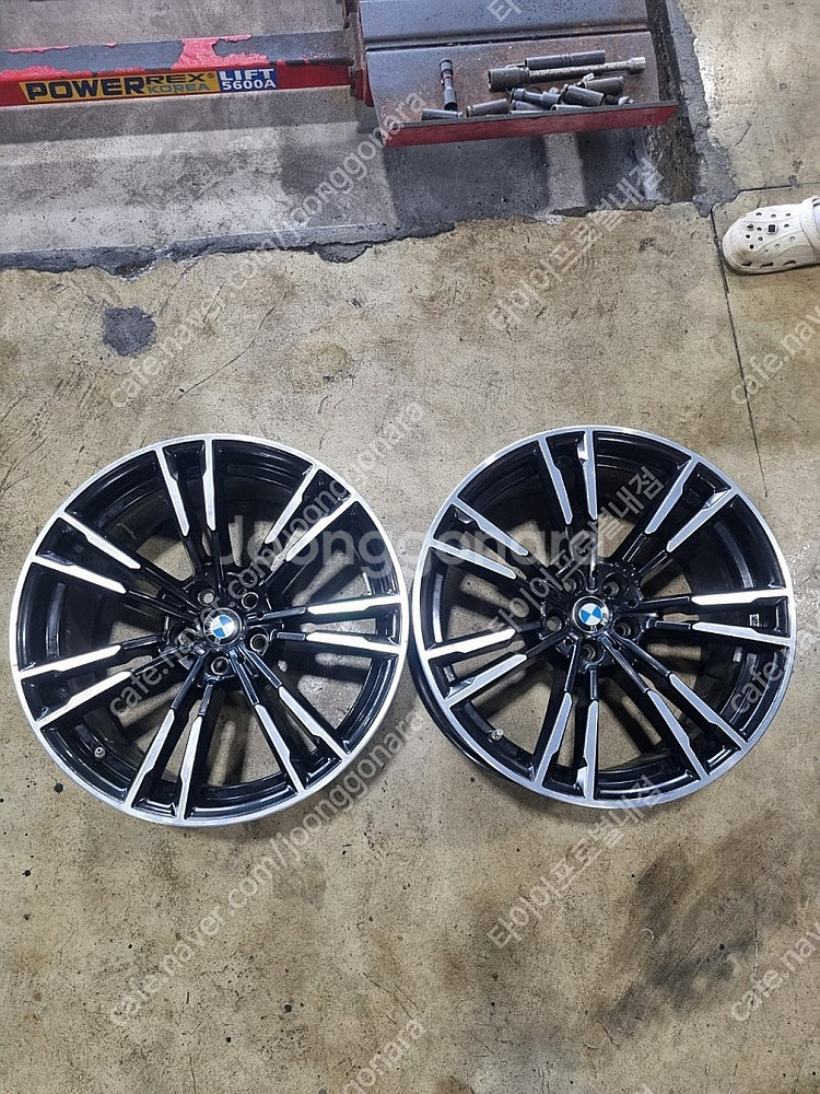 BMW F90 M5 정품20인치 리어옵셋2개 팝니다--0