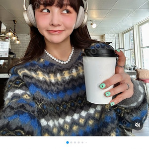 임블리 자가드 브러쉬드 니트 그레이 blessed17