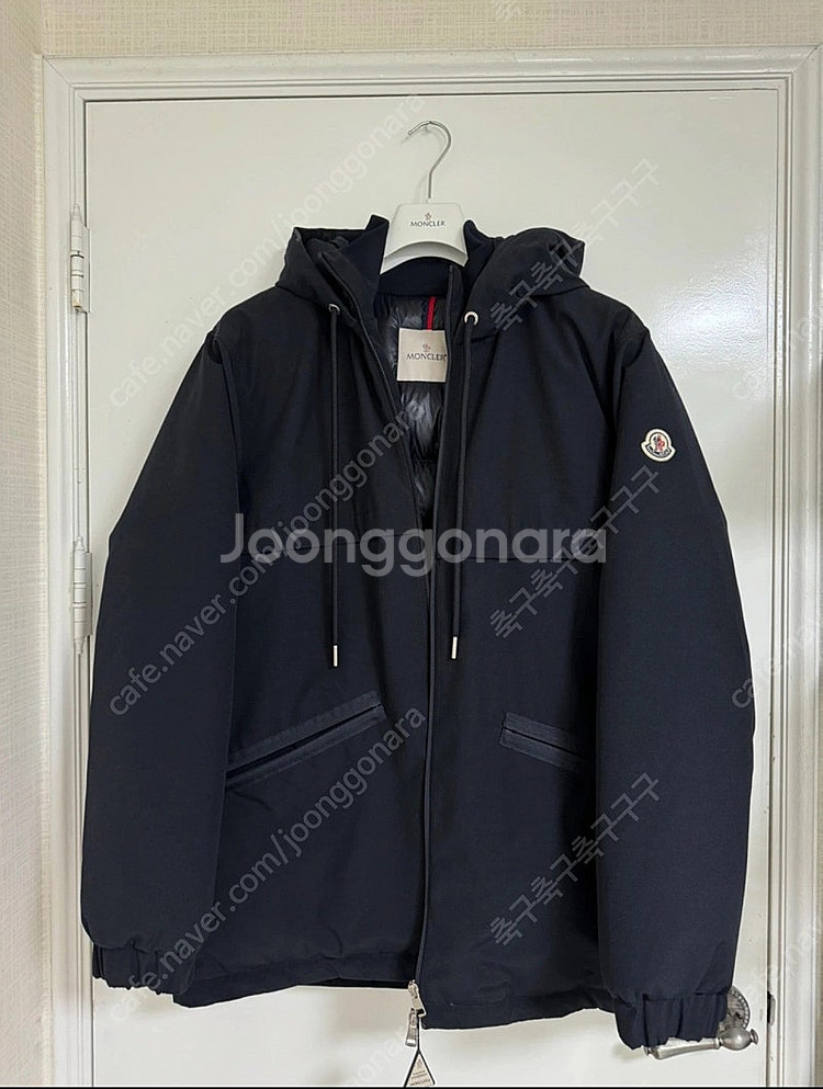 몽클레어 남성 패딩 (4)--0
