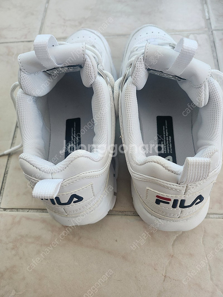 필라 운동화 (휠라)--3