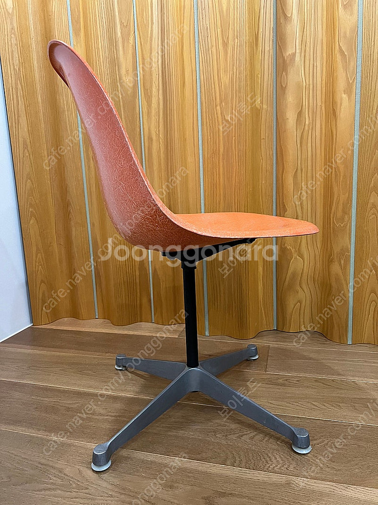허먼밀러 Herman Miller 임스체어--1