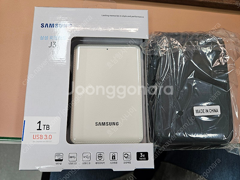 삼성 외장하드 J3 1TB 미개봉 제품--0